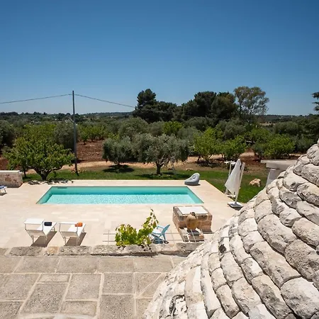 Villa Wepuglia - Trullo Vignaiolo Ostuni