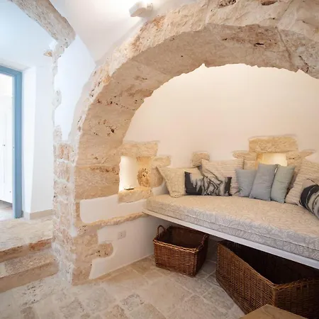 Wepuglia - Trullo Vignaiolo * Ostuni