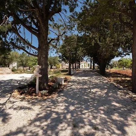 Villa Wepuglia - Trullo Vignaiolo Ostuni